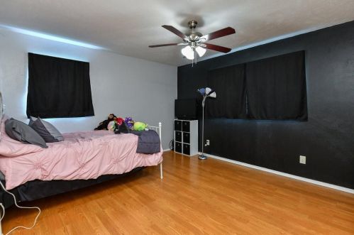 5617 Wedgmont Cir, Fort Worth TX  76133-2801 exterior