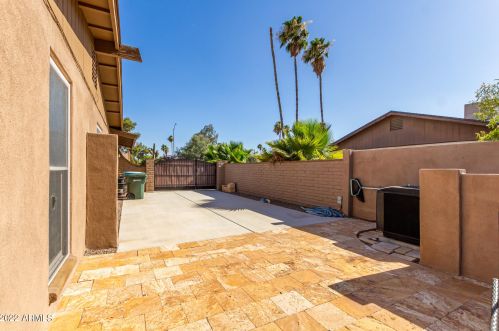 5230 Winchcomb Dr, Scottsdale AZ  85254-2936 exterior