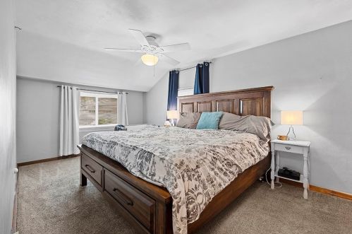 413 Janice Dr, Pittsburgh PA  15235-3022 exterior