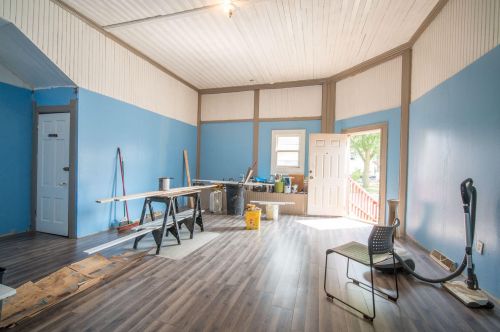 1532 Scott St, Milwaukee, WI 53204-2271