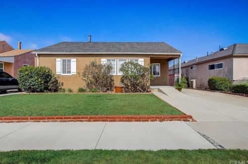 2263 Mira Mar Ave, Long Beach, CA 90815-2510