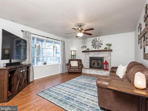 255 Warwick Rd, Marsh, PA 19520-8921
