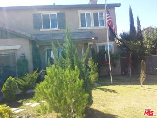 12631 Garden Way, Victorville, CA 92395-9702