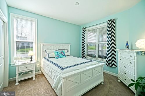 33675 Hunters Run, Lewes DE  19958-4844 exterior