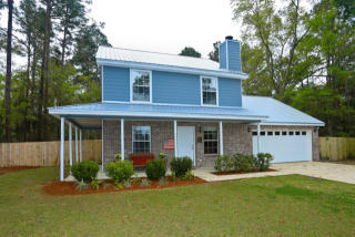 781 Bay Grove Rd, Freeport, FL 32439-4836