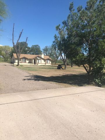 2115 1st Ave, Safford AZ  85546-2203 exterior
