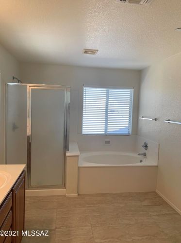 8167 Eagle Heart Ct, Tucson AZ  85757-1655 exterior
