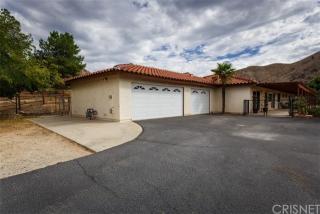 2862 Calmgarden Rd, Acton, CA 93510-2113