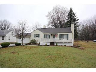 3949 Amherst Ave, Massillon, OH 44646-1328