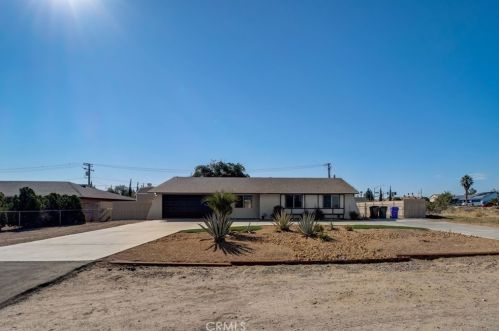 14529 La Brisa Rd, Victorville, CA 92392-8660
