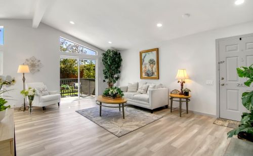 142 M St, Rio Linda CA  95673-2135 exterior