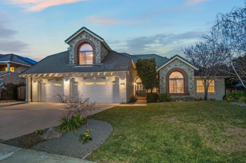 17446 Serene Dr, Morgan Hill, CA 95037-3761