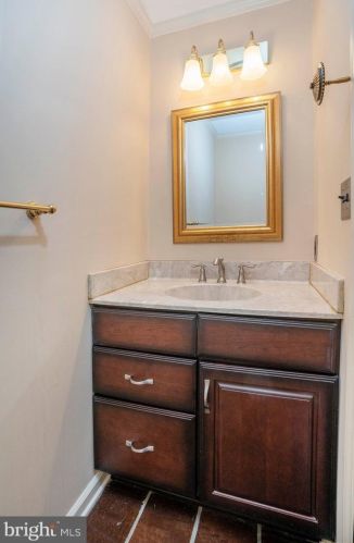 900 Bancroft Pkwy, Wilmington DE  19805-2642 exterior