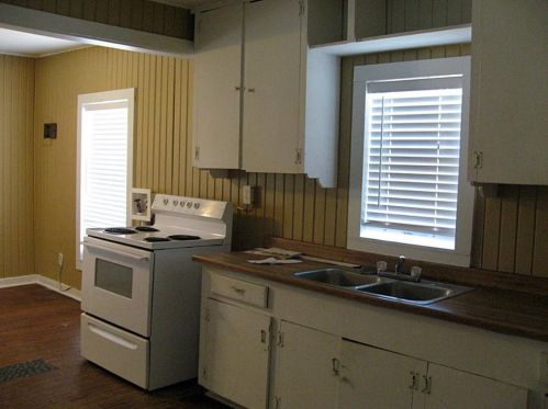 2000 7th St, Conroe TX  77301-4616 exterior