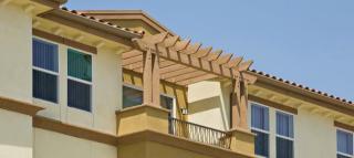 9733 Topanga Canyon Blvd, Chatsworth CA  91311-4077 exterior