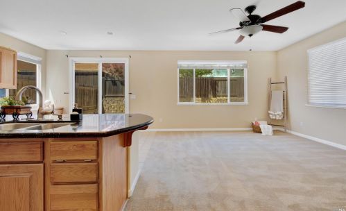 1173 Villaggio Cir, Vacaville CA  95688-8774 exterior