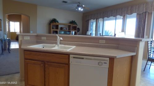 1002 Mtn Stone Dr, Green Valley AZ 85614-5986 exterior