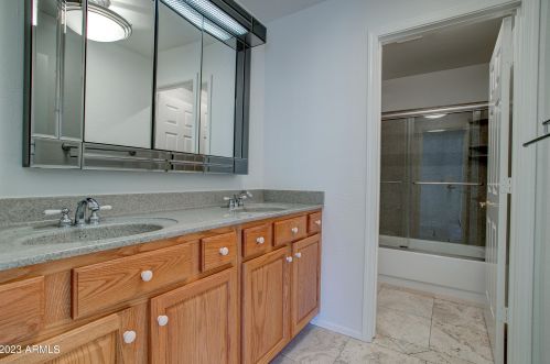 4632 Crocus Dr, Phoenix AZ 85032-5747 exterior