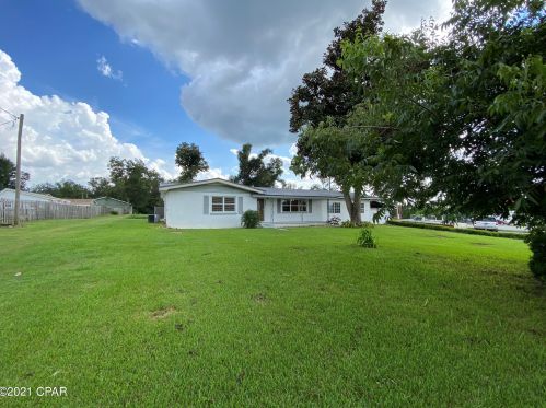 2487 3 Ave, Alford FL  32420-6847 exterior