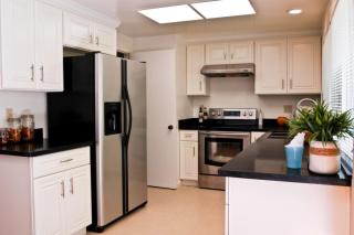 22633 Queens Oak Ct, Cupertino, CA 95014-5616