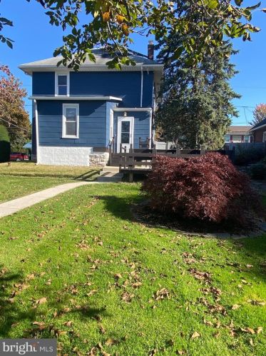 520 Hockersville Rd, Swatara PA  17033-2076 exterior