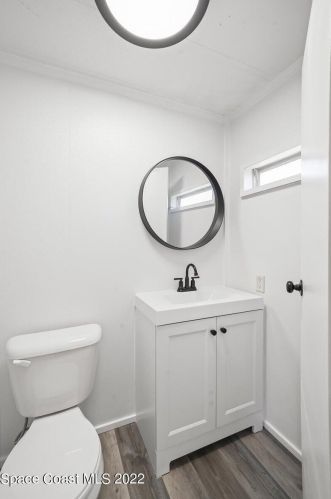 738 Lark Dr, Sebastian FL  32976-7224 exterior