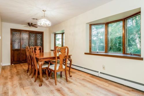 188 Bellvale Lakes Rd, Warwick NY  10990-3454 exterior