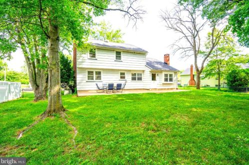 104 Shenandoah Rd, Riverton NJ  08077-3147 exterior