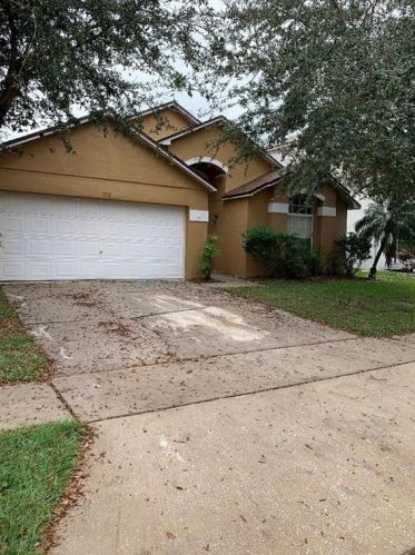 1112 Liberty Hall Dr, Kissimmee, FL 34746-6724