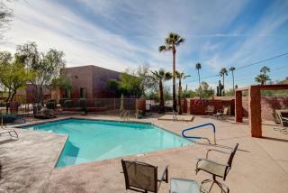 9708 3rd Dr, Phoenix, AZ 85021-2495