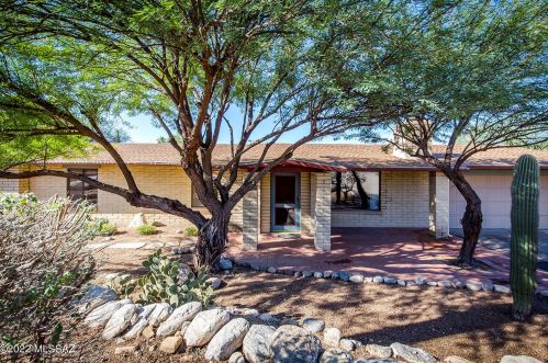 3614 Kingler Spring Pl, Tucson, AZ 85718-2308