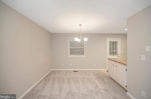 5512 Carousel St, Fredericksburg VA  22407-1205 exterior