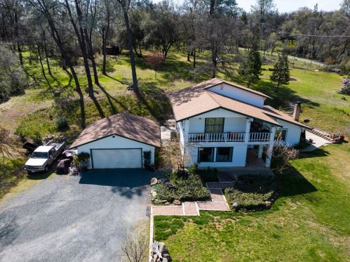 12681 Wolf Rd, Grass Valley CA  95949-8183 exterior