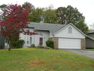 1437 Francis Station Dr, Knoxville, TN 37909-1124