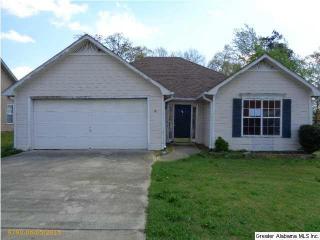 1328 Royalty Dr, Alabaster, AL 35007-3034