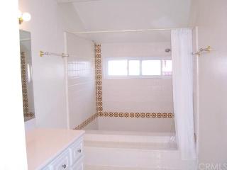 619 Ashland Dr, Huntington Beach CA  92648-3772 exterior