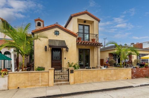 154 Syracuse Walk, Long Beach, CA 90803-5029