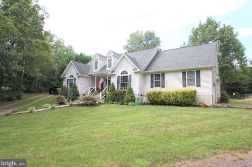 3908 Rapidan Hills Dr, Locust Grove VA  22508-2271 exterior