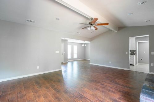 2009 Drake Dr, Richardson TX  75081-3237 exterior