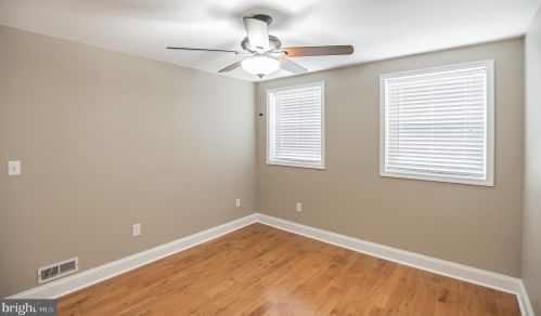 1524 Iseminger St, Philadelphia PA  19147-6216 exterior