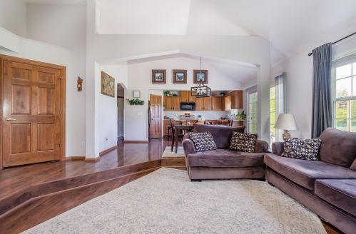 4953 Romans Way, Colgate WI  53017-9112 exterior