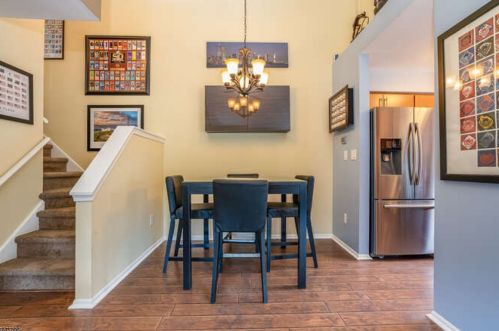 63 Birchwood Rd, Bedminster NJ  07921-1904 exterior