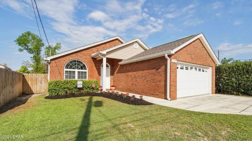 1204 Texas Ave, Lynn Haven FL  32444-2838 exterior