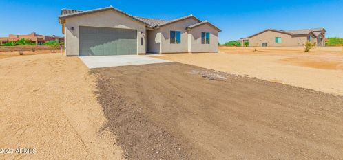 39112 9th Ave, Phoenix AZ  85086 exterior