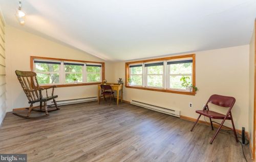 158 7th Ave, Collegeville PA  19426-1904 exterior