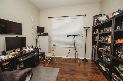 8722 New Alexandria Loop, New Port Richey FL 34654-4660 exterior