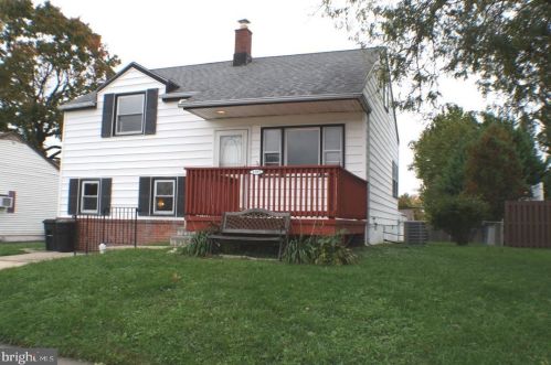 1357 Sunset St, Boothwyn, PA 19061-5328