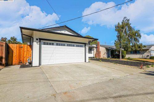 26654 Campeche St, Hayward, CA 94545-3418