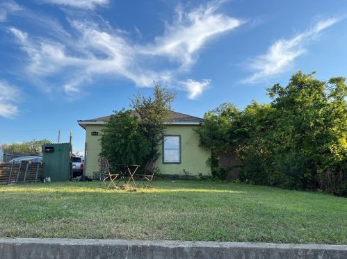 5709 Wellesley Ave, Fort Worth, TX 76107-6612
