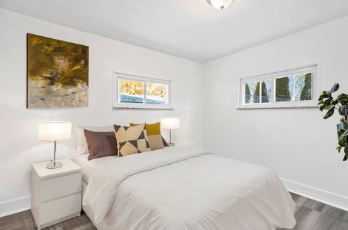 234 Berkley Ave, Pittsburgh PA  15221-4803 exterior